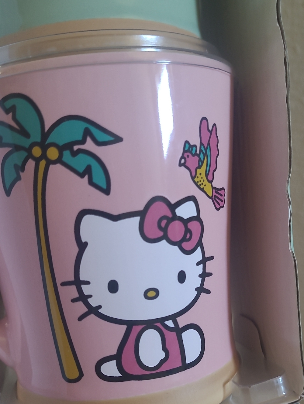 Sanrio Hello Kitty Pastel Pink & Mint Stackable Cups - Picture 6 of 7